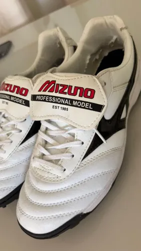 Chuteira mizuno morelia 43