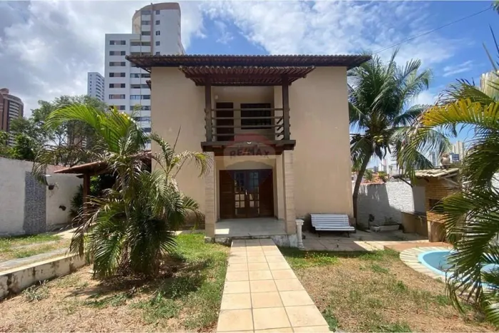 Casa para locação e venda no Conjunto Alagamar em Ponta negra!!