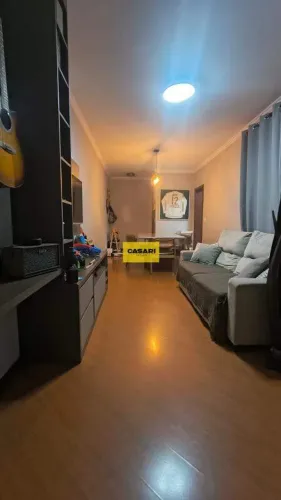 Apartamento 3 Dormitórios com Suíte e Quintal na Vila Floresta Santo André