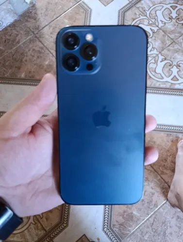 Troco ou vendo iPhone 12 pro Max