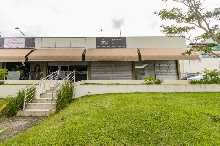 LOJA para alugar com 40m² por R$ 1.800,00 no bairro Abranches - CURITIBA / PR