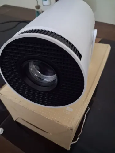 R$ 120,00 Projetor Portátil