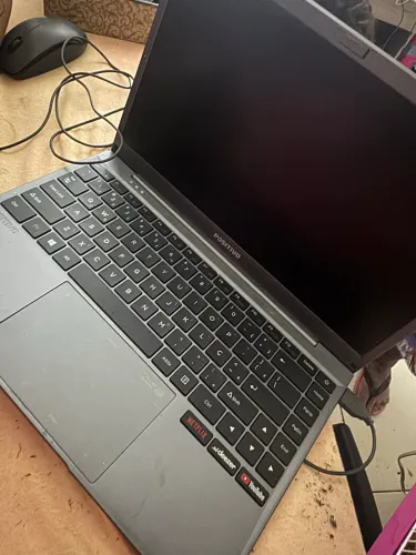 NOTEBOOK POSITIVO