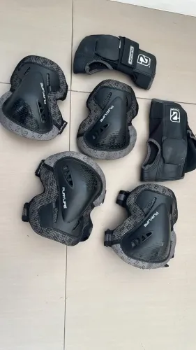 KIT PROTEÇÃO PATINS OU SKATE PLAYLIFE - PRETO