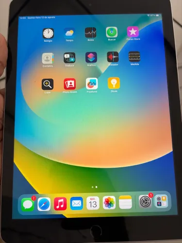 iPad 5º geração 32 Gigas + Capa
