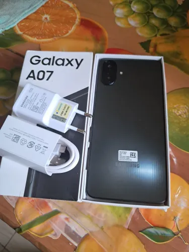 Vendo celular A07 zerado  