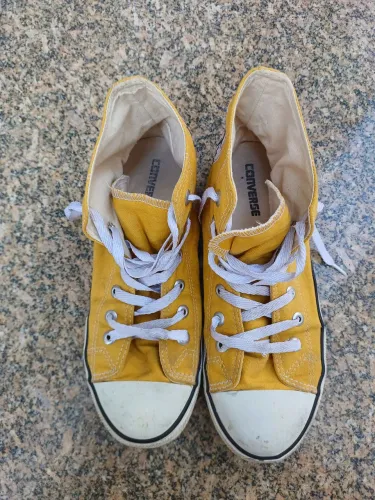 Tênis Converse/All Star - mostarda - cano alto - tam. 42