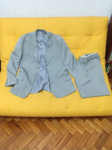 Terno cinza usado tamanho 50