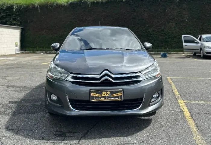 Citroen C4 Lounge Exclusive 1.6 Turbo Flex Aut. 2015