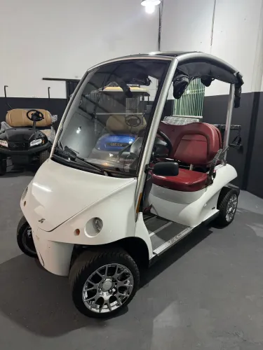 Carrinho de golfe Garia Luxo 4 passageiros