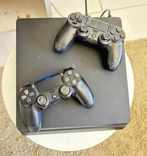 PS4 SLIM 2 CONTROLES NOVINHO