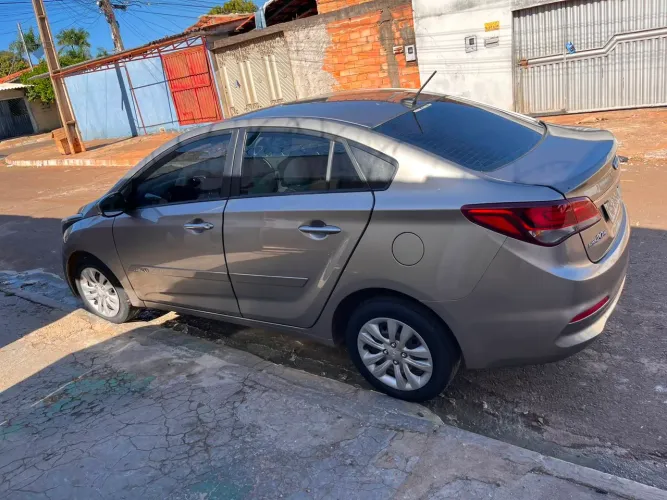 Hyundai HB20S C.plus/c.style1.0 Flex 12V Mec. 4P 2019