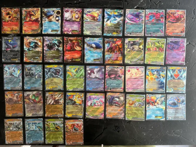 Lote Cartas Pokémon TCG EX com Charizard, Blastoise e Mewtwo Originais