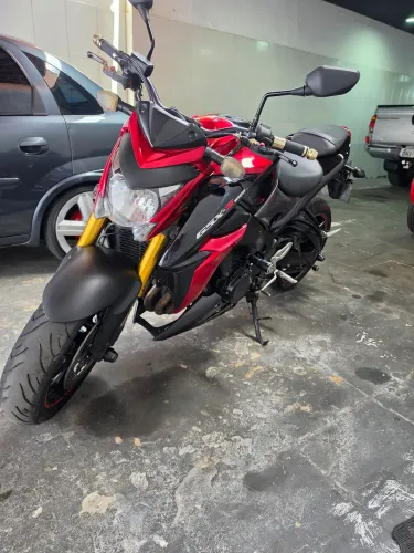 SUZUKI GSX-S 1000