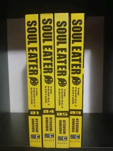 Soul Eater Perfect Edition em Inglês - Volumes 1, 4, 5 e 9 (Edição da Square Enix)