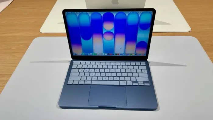 MacBook Neo NOVO NA CAIXA - Chip A18 Pro | 8GB | 256GB | Índigo 2026