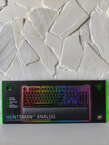 Teclado Óptico Razer Huntsman V2 Analogico