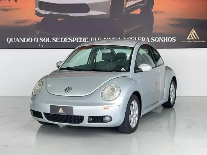 Volkswagen New Beetle 2.0 MI Mec./aut. 2009