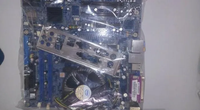 Kit Intel Lga 775 ddr2+ Proc. Dual Core Diversos