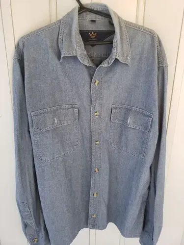 Blusão jeans tamanho P da colombo em perfeito estado