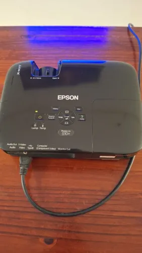 projetor epson powerlite s10+