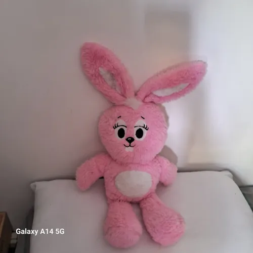 Coelhinha de Pelúcia Rosa