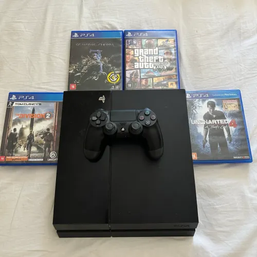 Ps4 com jogos , aceito cartão!!