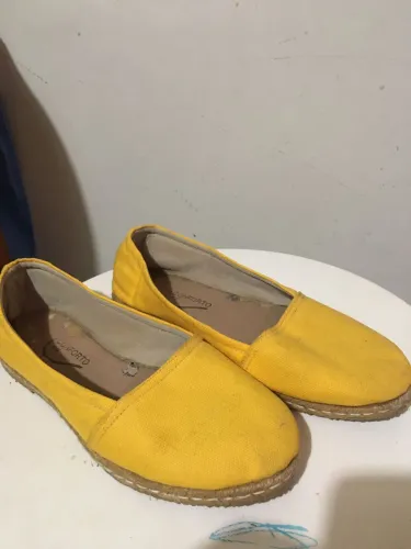 Sapatilha estilo alpargatas feminina