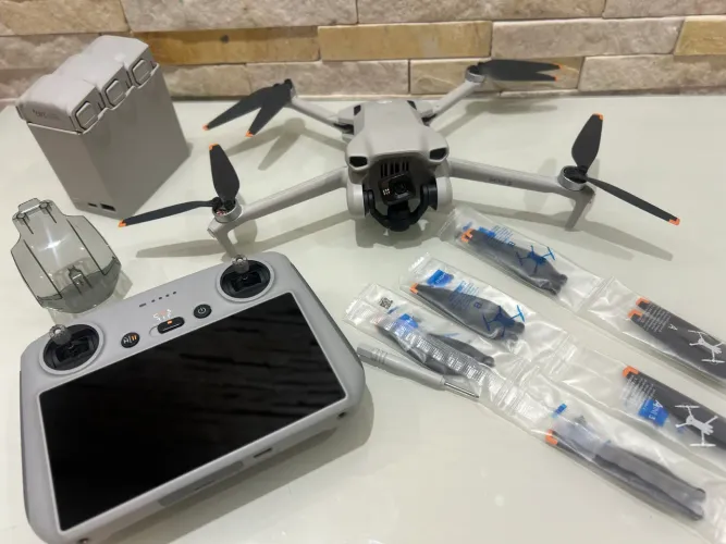 Drone DJI Mini 3