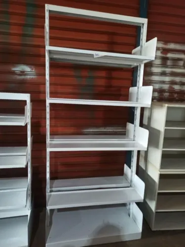 Promoção - Prateleira / livreiro de aço