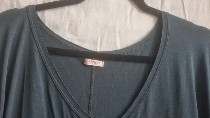 Vestido midi Quintess Decote V - T 48 