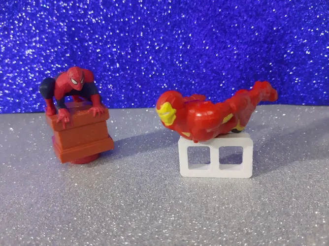 Bonecos Super-Heróis - Homem-Aranha e Homem de Ferro