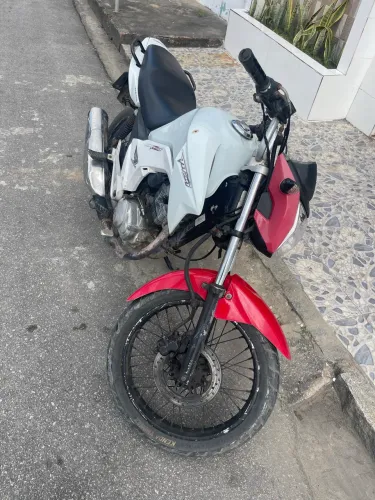 Desemplaca e com multas  (Aceito cartão com juros da maquineta) 