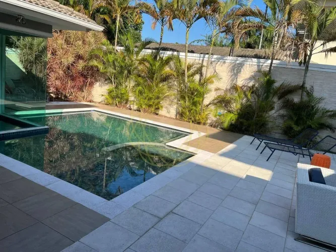 Condomínio Quintas Do Rio(Barra da Tijuca) - Casa com 5 quartos (4 suítes) - 760 m²