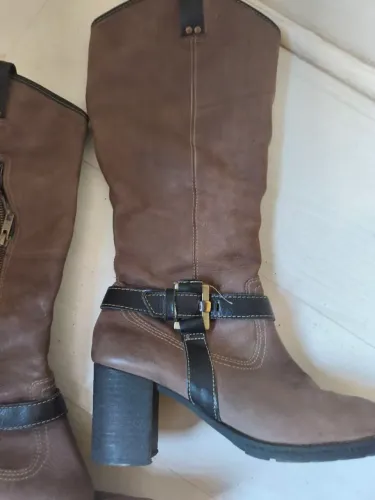 Bota Cravo e Canela