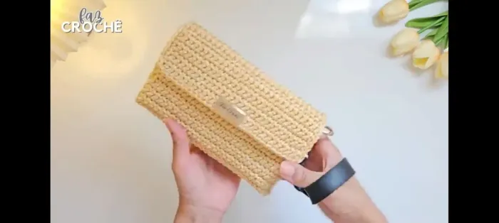 Bolsa carteira em crochê