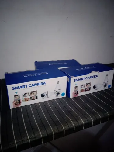 Câmera Segurança Ip Wifi Lâmpada Giratória Camera De Segurança Externa