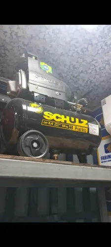 COMPRESSOR 1.5CV 20LITROS 127V 120PSI 6,6PES  SCHULZ