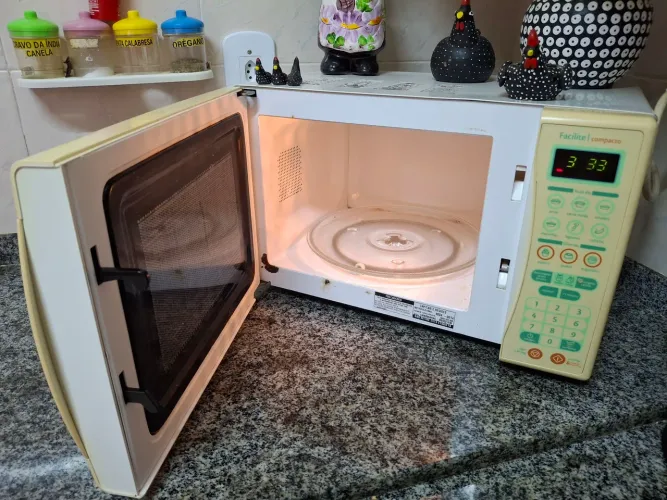 Micro-ondas Facilite Compacto