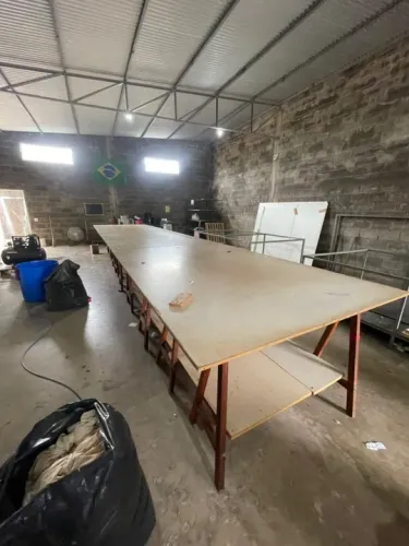 Mesa de corte de tecidos