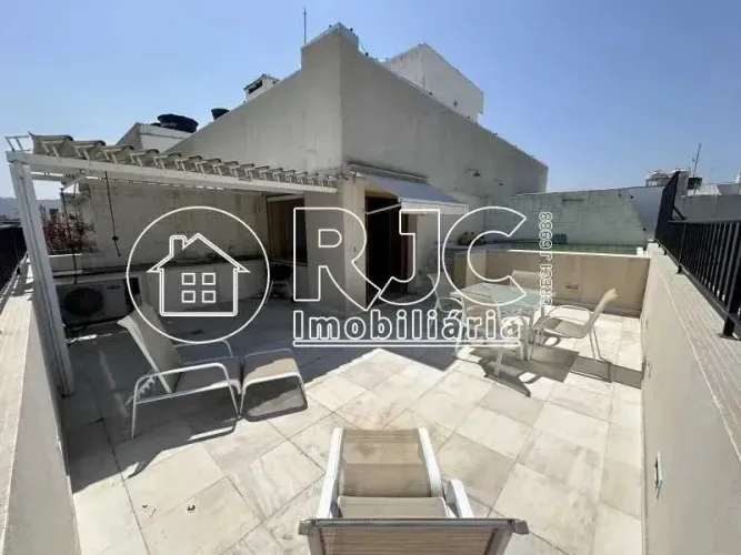 Cobertura Duplex à venda, terraço com churrasqueira e piscina, 4 quartos, Tijuca - Rio de