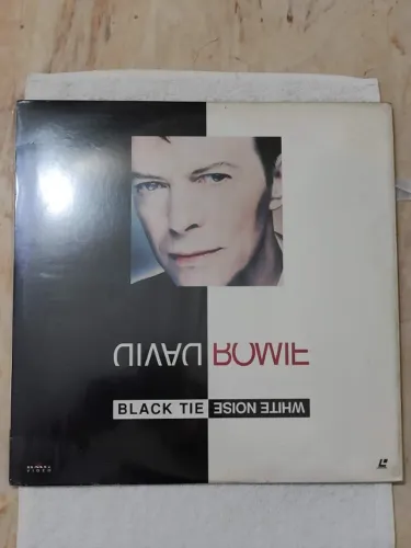 Laser Disc David Bowie Black Tie White Noise