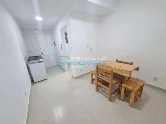 Kitnet com 1 quarto, Canto do Forte, Praia Grande - R$ 195 mil, Cod: 6707