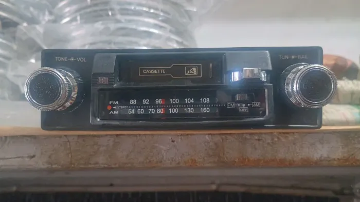 RÁDIO TOCA FITAS TKR CARA PRETA COM BLUETOOTH 