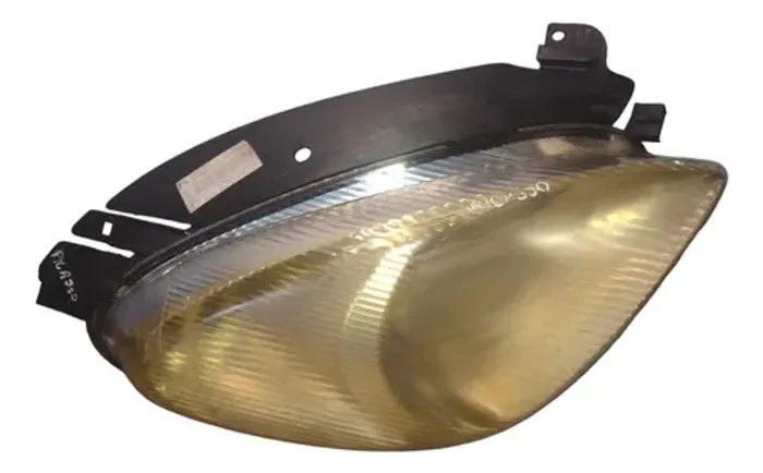 Farol Direito Xsara Picasso 2001 A 2007 Lente Raiada