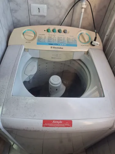 Vendo máquina de lavar 11kg