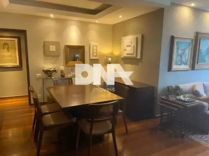 Apartamento : / Residencial / Urca