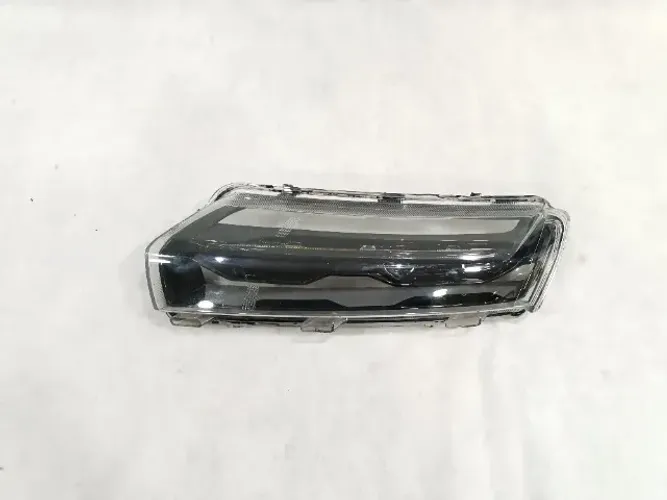 Lente Farol esquerdo Kwid 2022 2023 2024 2025 original