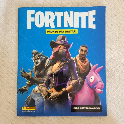 Álbum de figurinhas / Livro ilustrado Fortnite - Panini - 2019