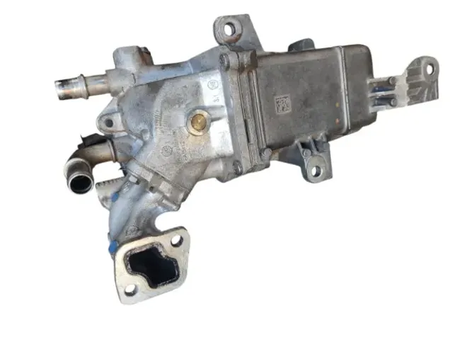 Egr Radiador Válvula Egr Renault Master 2.3 2023 147355238r